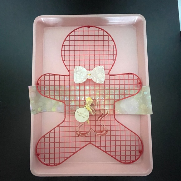 NWT Anthropologie Season's Eatings Gingerbread Cookie Cooling Rack, Red - Picture 9 of 9